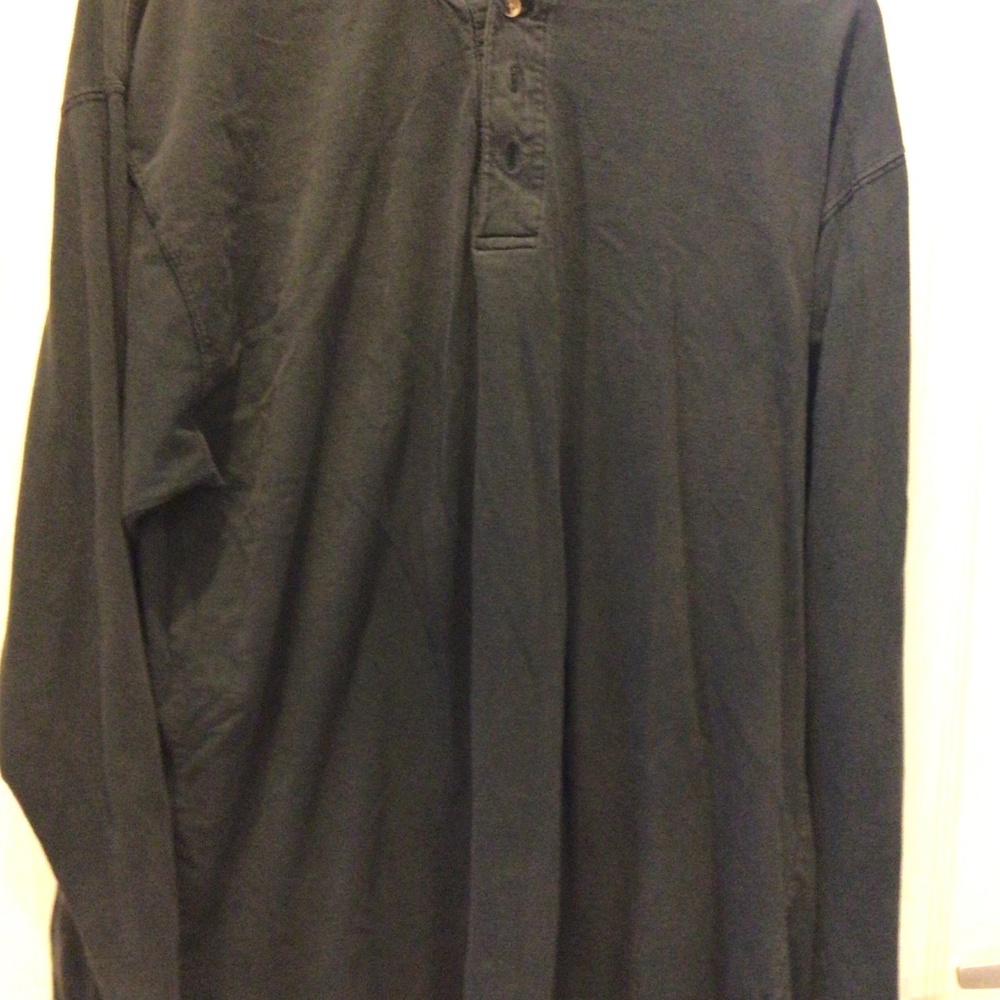 Roundtree &Yorke Mens Black Top